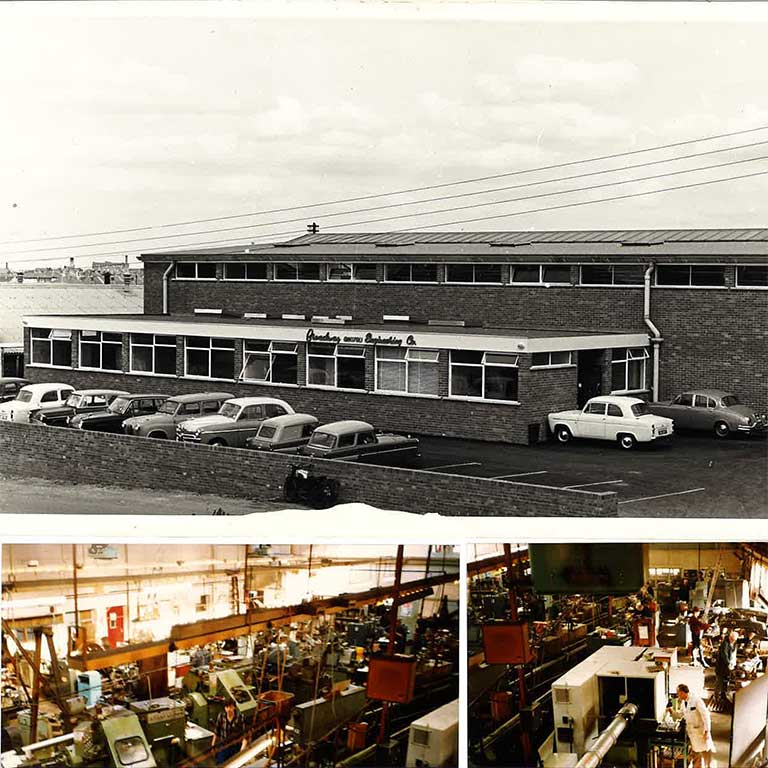 1945